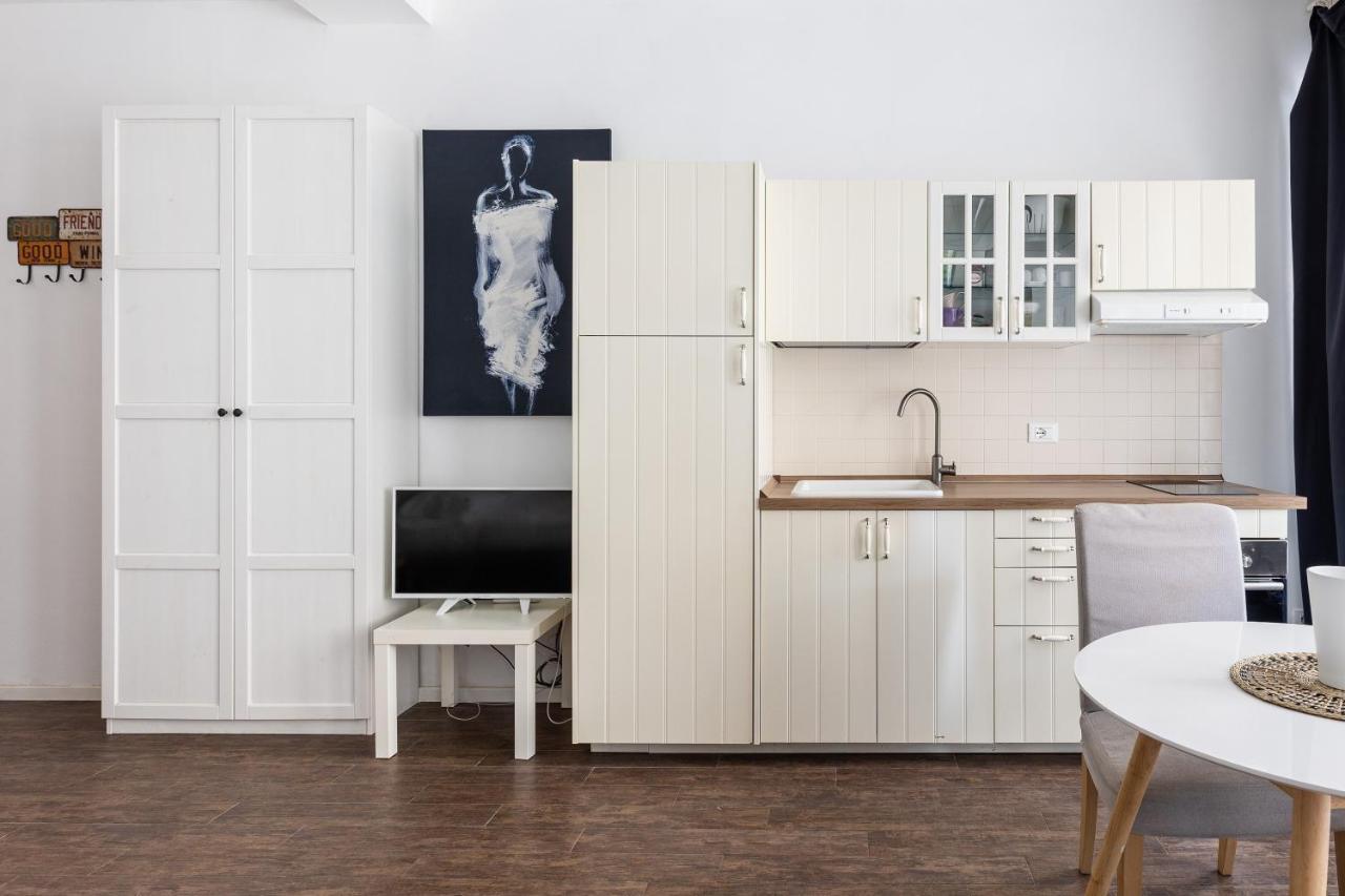 Largo Molina Studio I By Wonderful Italy بولونيا المظهر الخارجي الصورة